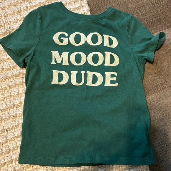 Old Navy 5T green T-shirt - Picture 1 of 2